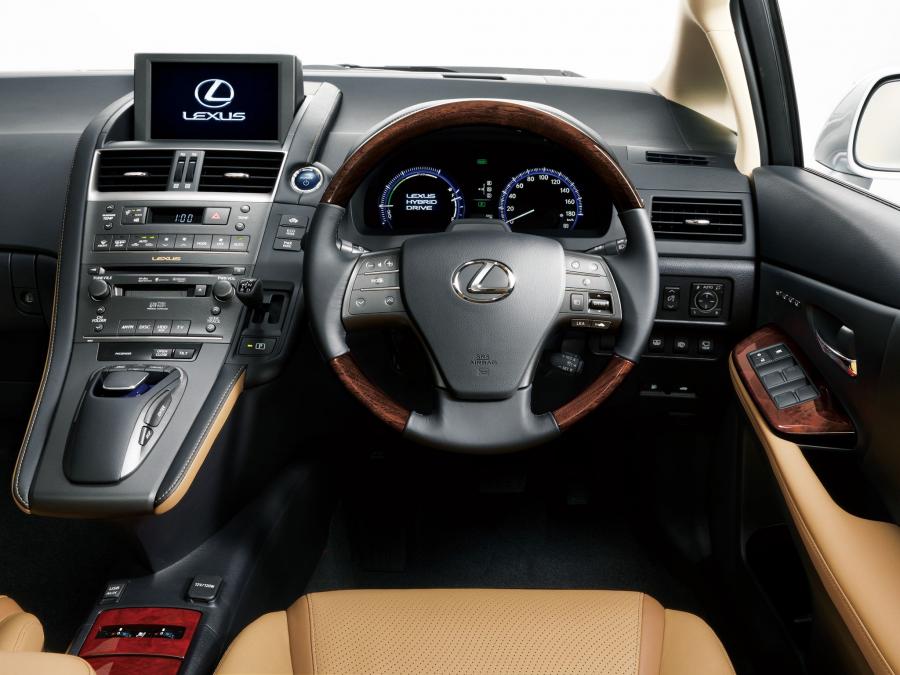  Lexus HS250h 2009 года  (JP) (фото 8 из 16)